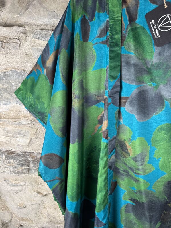 SHORTER LONG KIMONO STYLE JACKET ONE SIZE UK10 to 28: turquoise, green, grey, floral - product images  of 