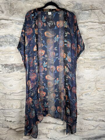 SHORTER,LONG,KIMONO,STYLE,JACKET,ONE,SIZE,UK10,to,28:,grey,,blue,,orange,,floral,grey, blue, orange, floral, long, Kimono, style, jacket, curvy, plus, size, on, the, verge
