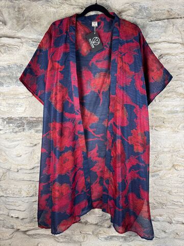 SHORTER,LONG,KIMONO,STYLE,JACKET,ONE,SIZE,UK10,to,28:,indigo,blue,,crimson,,floral,Blue, red, floral, long, Kimono, style, jacket, curvy, plus, size, on, the, verge