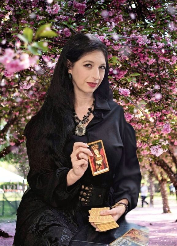 Scrying Circle: Water Scrying to Meet Your Spirit Guides with Bashirah Deadwick - product image
