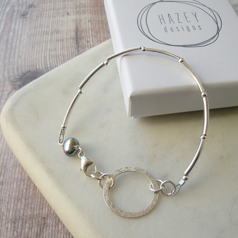 Sand Circle Peacock Pearl Bracelet - product images  of 