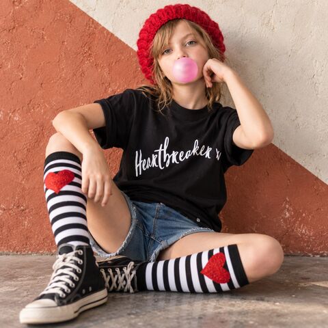 Heartbreaker,Black,or,White,T-Shirt,kids valentines day tshirt, baby valentines day tshirt, valentines gift, heartbreaker kids tshirt, heart breaker baby tee, heart break tshirt, uk baby t-shirts, cool baby tees, cotton baby t-shirt, funny baby tee, cute baby clothes, funny baby clothes, un