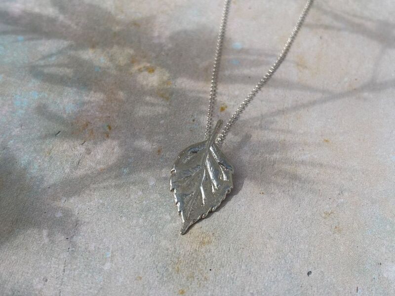 Full leaf necklace - product images