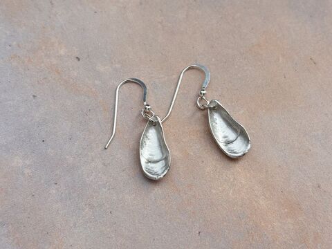 Silver,Shell,Drop,Earrings,Shell jewellery, silver jewellery, silver earrings, shell earrings