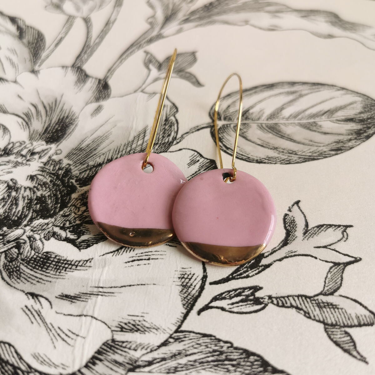 Porcelain round earrings - Pink - By Rania Makhlouf - product image