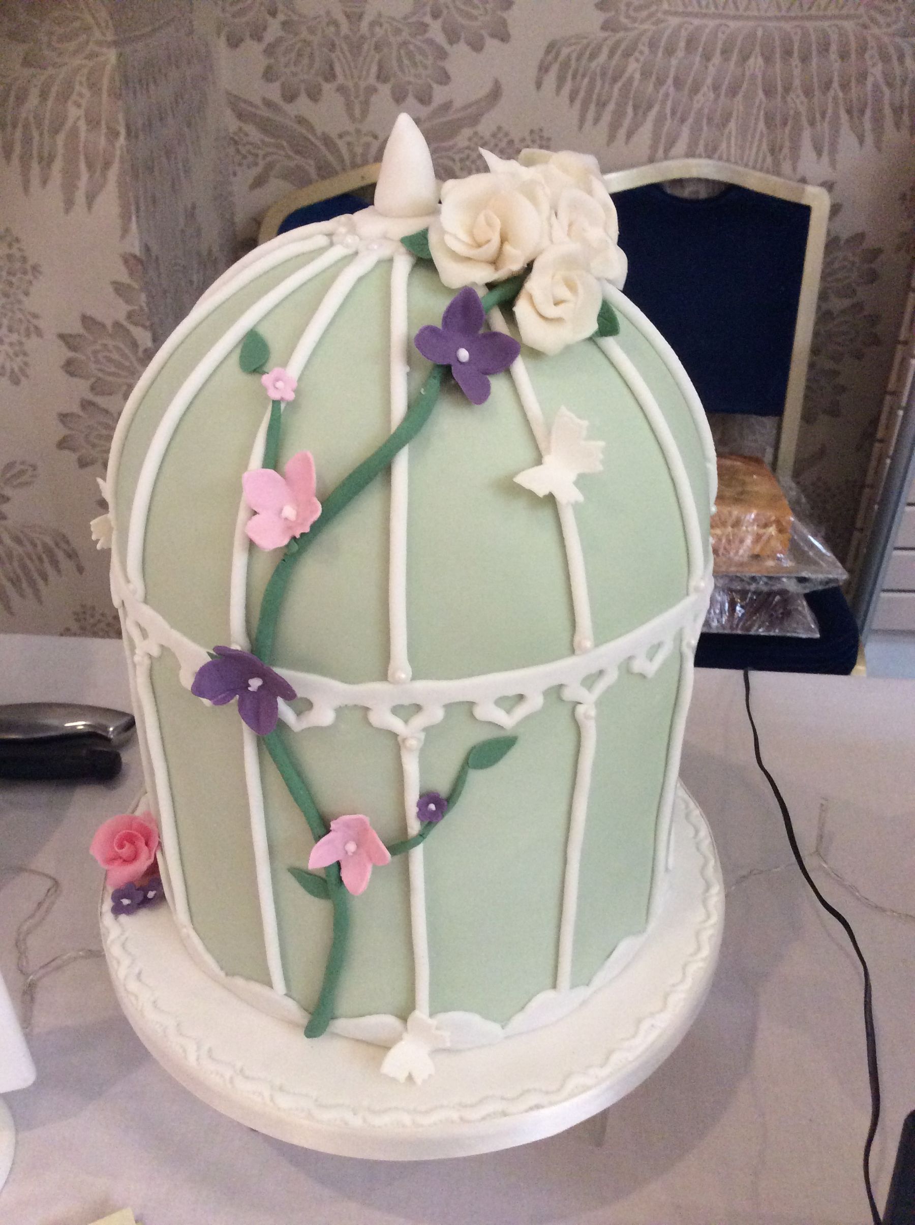 Wedding cakes cakes unlimited uk