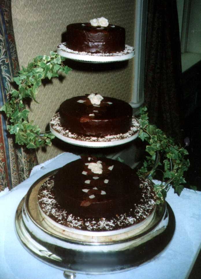 Wedding cakes cakes unlimited uk