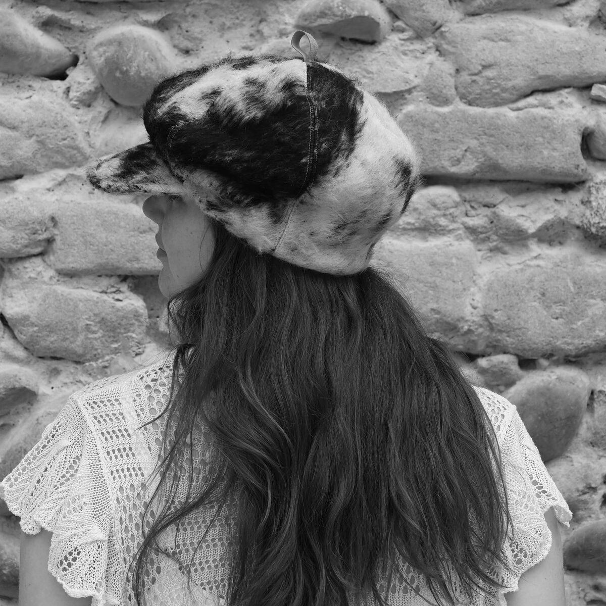 Handmade, slouchy, hairy wool cap in piebald llama and pure wool fabric, ZUTenzo - product images  of 