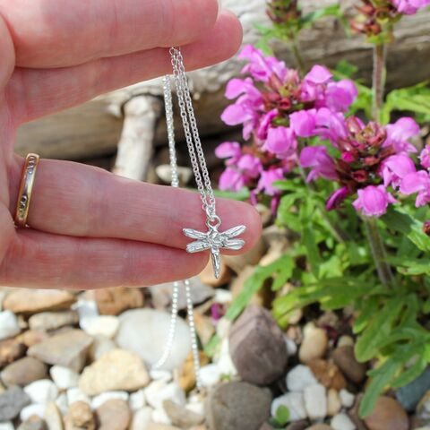 Silver,Dragonfly,pendant,necklace,Handmade jewellery U.K., sterling silver jewellery, dragonfly necklace, silver dragonfly creations, bespoke pieces, one off designs, gift wrapped, eco silver jewellery