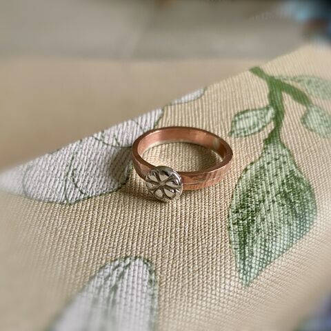 Copper,and,silver,Flower,ring,Copper and silver ring, bespoke jewellery designs, mixed metal jewellery U.K., one off jewellery design, copper jewellery, copper rings, 