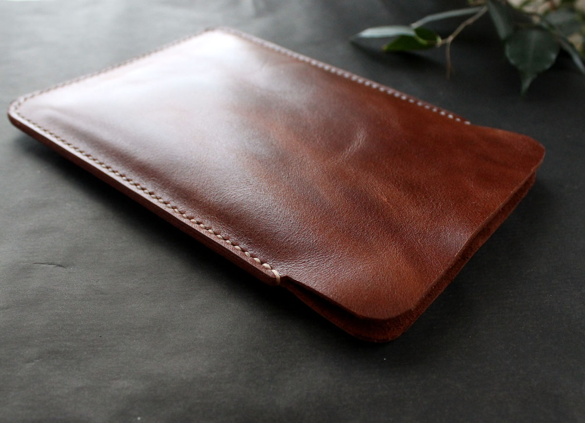 Kindle Paperwhite leather sleeve cognac brown Anger Refuge