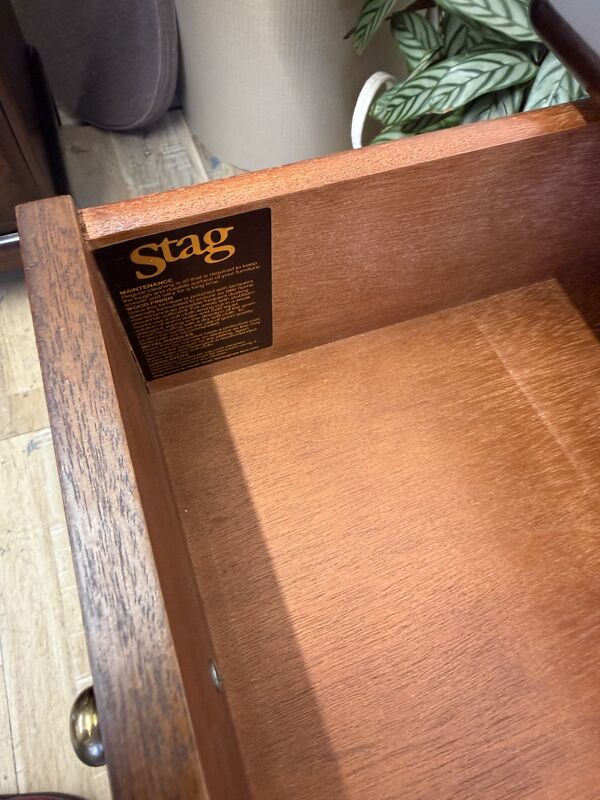 Stag Minstrel Chest of Drawers 4 Over 2 | Vintage Mid Century Mahogany | Small Lowboy / Compact Chest - product images  of 