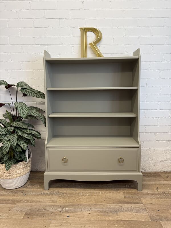 Stag Minstrel Waterfall Bookcase Painted Gettysburg Gray - product images  of 