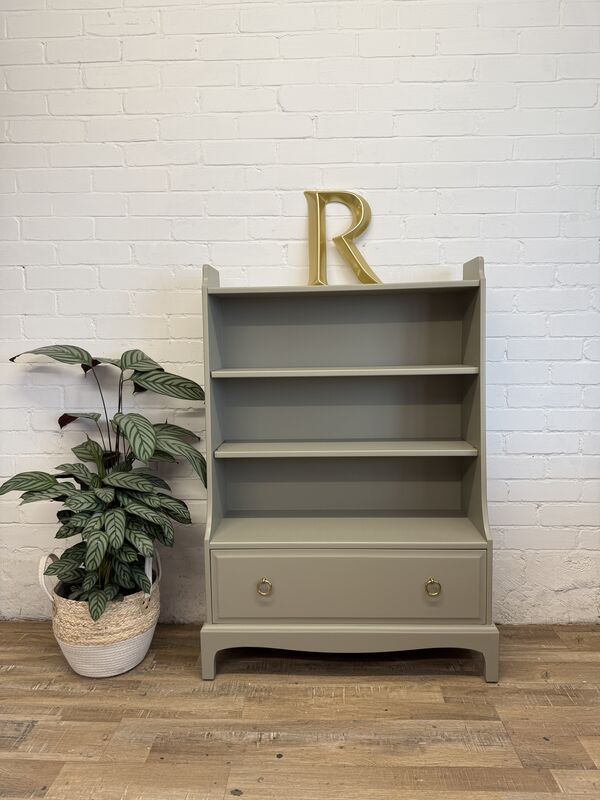 Stag Minstrel Waterfall Bookcase Painted Gettysburg Gray - product images  of 