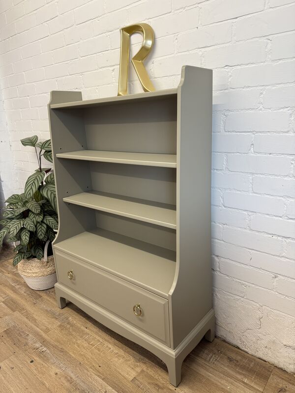 Stag Minstrel Waterfall Bookcase Painted Gettysburg Gray - product images  of 