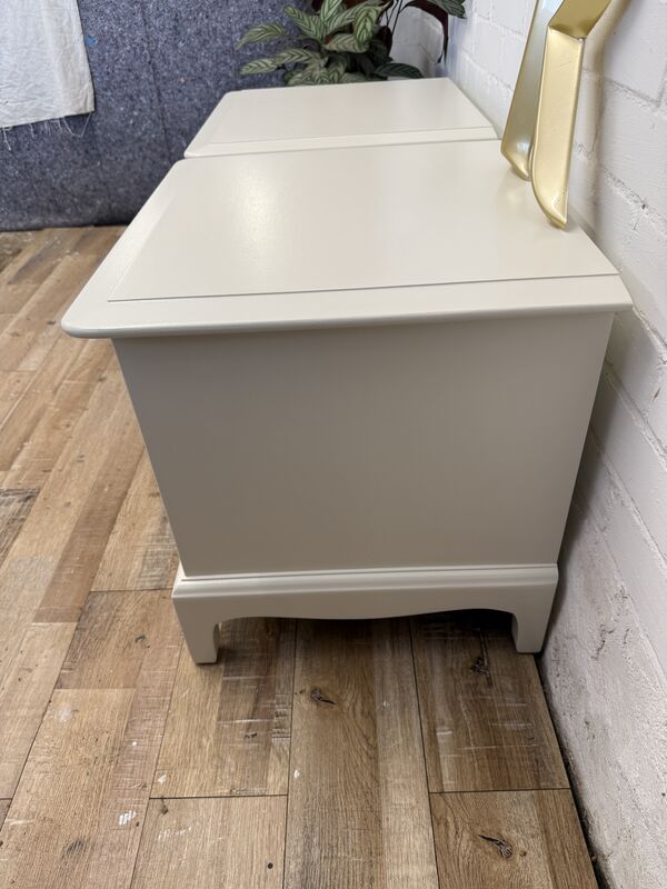 Pair of Stag Minstrel Bedside Tables – Hand Painted in Farrow &amp; Ball Joa’s White - product images  of 