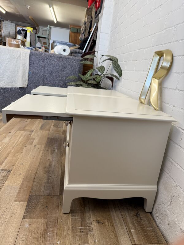Pair of Stag Minstrel Bedside Tables – Hand Painted in Farrow &amp; Ball Joa’s White - product images  of 