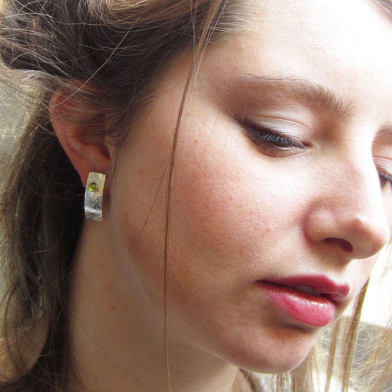 Sterling silver long Studs with Peridot - Volutes earrings - product images  of 