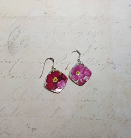 1960s,Vintage,Tin,Pink,Primrose,Square,Earrings,ScattyBun,Floral_Earrings,Recycled_jewellery,Drop_earrings,Recycled_Tin,Xmas_gifts_under_30,10th_anniversary,Gifts_under_30,vintage_tin_earrings,1960s_vintage_tin,Textured_earrings,pink_flowers,Gifts_for_her,Aluminium