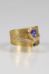 Product images  of 