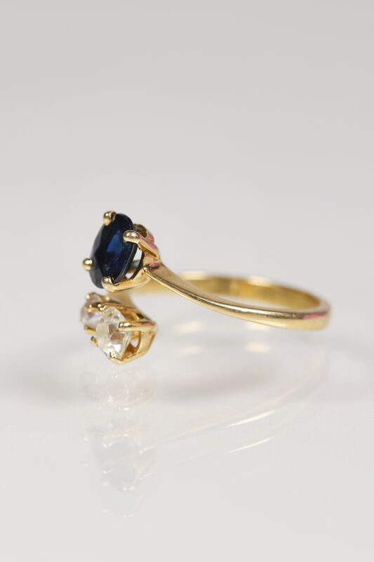 Vintage 18ct Sapphire &amp; Diamond Ring  - product images  of 