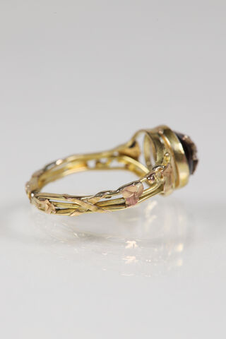 9ct Antique Garnet Cabochon & Diamond Star Ring - product images  of 