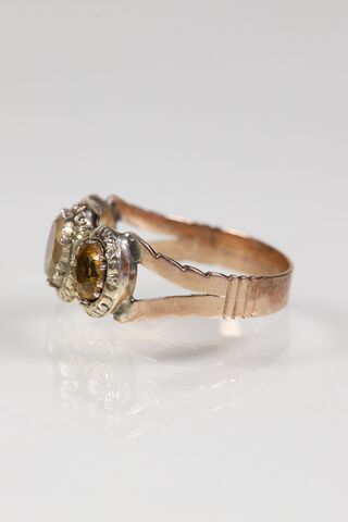 9ct Georgian Foiled Topaz Trilogy Ring - product images  of 