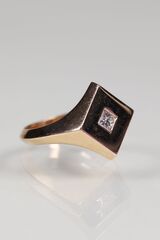 Product images  of 
