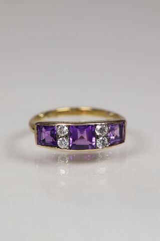 Antique,18ct,Amethyst,&,Diamond,Half,Eternity,Ring
