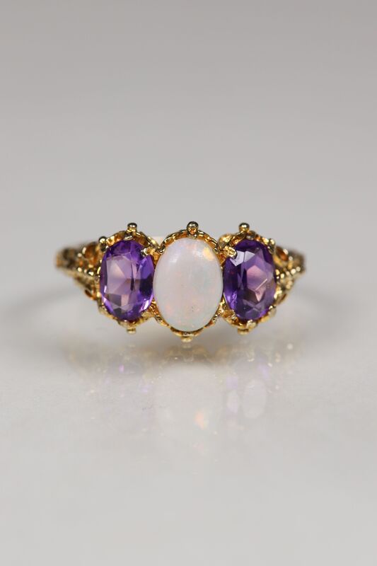 Vintage 9ct Amethyst &amp; Opal Ring - product images  of 
