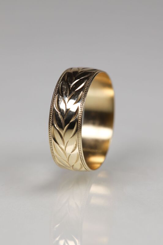 Vintage 9ct Gold Leaf Band  - product images  of 