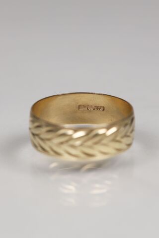 Vintage 9ct Gold Leaf Band  - product images  of 