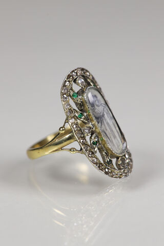 Antique 18ct Victorian Portrait Ring  - product images  of 