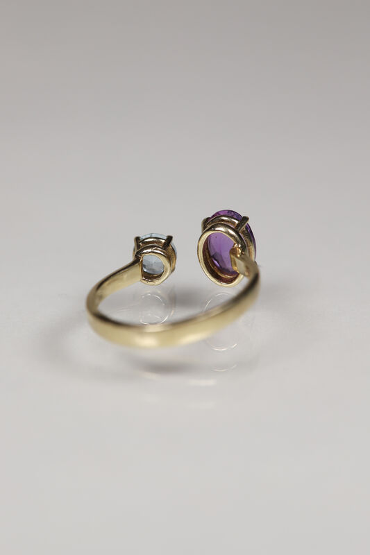 Vintage 9ct Amethyst &amp; Blue Topaz Ring  - product images  of 