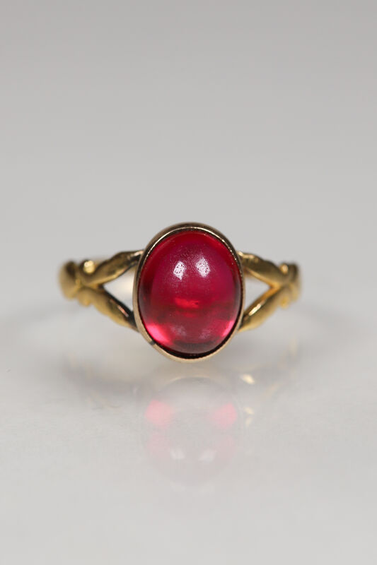 Antique 9ct Synthetic Ruby Ring   - product images  of 