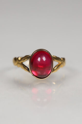 Antique,9ct,Synthetic,Ruby,Ring