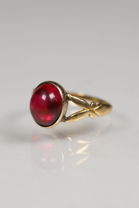 Antique 9ct Synthetic Ruby Ring   - product images  of 