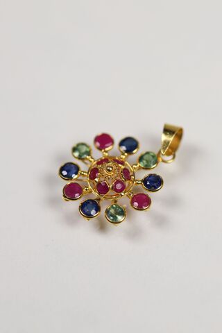 Vintage 18ct Multicoloured Sapphire Pendant - product images  of 