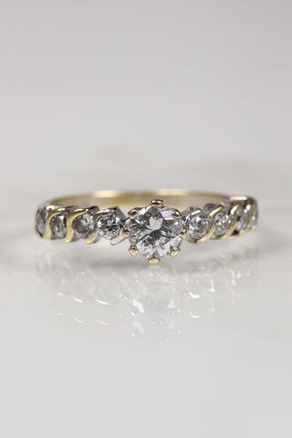 Vintage,18ct,Diamond,Solitaire,Ring