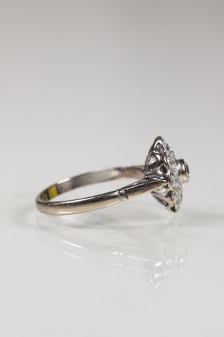 Antique Art Deco 18ct Diamond Marquise Ring - product images  of 
