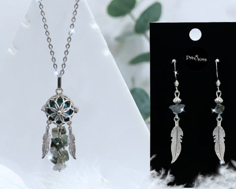 Janeuvx,Xyphyros,Agate,Cosmos,Harmonae,pendant, trendy, jewelry, necklace, chain, chakra, Blue Agate, Indian Agate, dreamcatcher