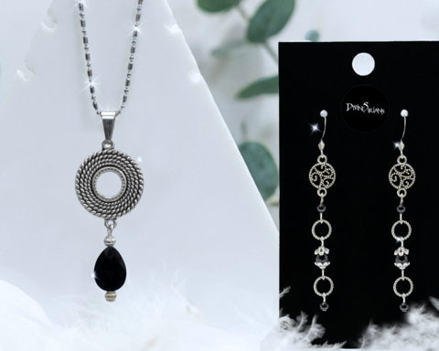 Taekue,Black,Agate,Sasuie,Laurel,Harmonae,pendant, trendy, fashion, jewelry, necklace, chain, reiki, chakra, ornament, Zoisite, Laurel, black agate, agate