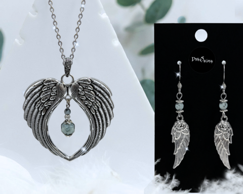 Zjon,Kiwi,Jasper,Neyhara,Harmonae,pendant, trendy, fashion, jewelry, necklace, chain, reiki, chakra, ornament, angel wings, Kiwi Jasper