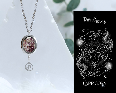 Thrian,Ciapxn,Tameairo,Trinity,Pendant,pendant, trendy, jewelry, necklace, chain, reiki, chakra, quartz, floating locket, zodiac, horoscope, zodiac signs, crystals, Capricorn, Fluorite, Smoky quartz, garnet