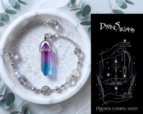 Thrian,Nevati,Aurora,Glass,Knova,pendant, trendy, fashion, jewelry, silver, necklace, chain, glass, glass pendant, pendulum, reiki, chakra, terminated point