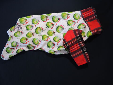 MEDIUM,Grinch,Ornaments,and,Plaid,Cotton,Knit,Dog,Jammies
