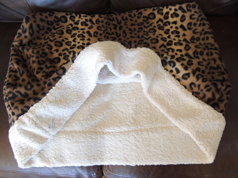 Bratz,Sax,Cuddle,Bed,Leopard,and,Ivory,Plush,italian greyhound bed