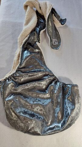 Dazzling,Silver,Lightweight,Cuddle,Sling