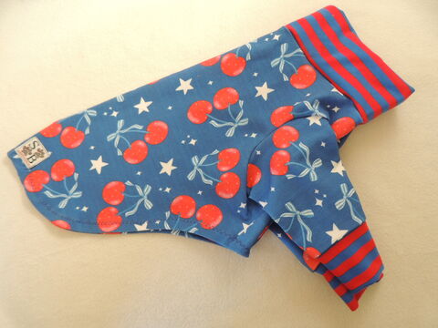 MEDIUM,Cherries,and,Bows,Custom,Printed,Cotton,Knit,Dog,Shirt