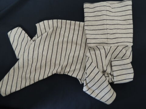 IN,STOCK,MEDIUM,Grey,Stripe,Organic,Cotton,Knit,Dog,Romper